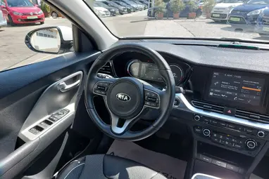 KIA NIRO e-Niro 39kWh City Star Edition Eredeti Magyar Auto + Gyári 7év GARANCIA + Sérülésmentes !!