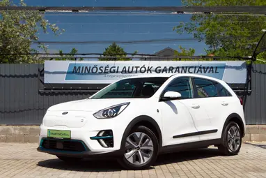 KIA NIRO e-Niro 39kWh City Star Edition Eredeti Magyar Auto + Gyári 7év GARANCIA + Sérülésmentes !!