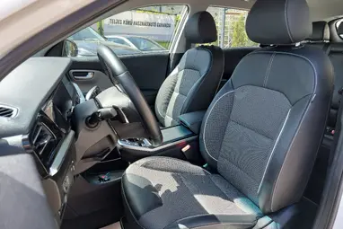 KIA NIRO e-Niro 39kWh City Star Edition Eredeti Magyar Auto + Gyári 7év GARANCIA + Sérülésmentes !!