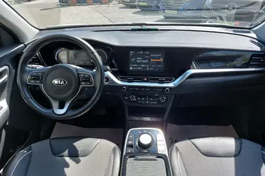 KIA NIRO e-Niro 39kWh City Star Edition Eredeti Magyar Auto + Gyári 7év GARANCIA + Sérülésmentes !!
