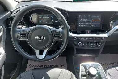 KIA NIRO e-Niro 39kWh City Star Edition Eredeti Magyar Auto + Gyári 7év GARANCIA + Sérülésmentes !!