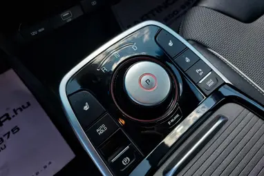 KIA NIRO e-Niro 39kWh City Star Edition Eredeti Magyar Auto + Gyári 7év GARANCIA + Sérülésmentes !!