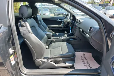 AUDI A3 1.6 Attraction Sport Line + Magasan Extrás +Igényes állapot +2X-s GARANCIA !!