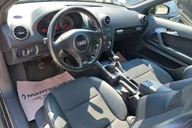 AUDI A3 1.6 Attraction Sport Line + Magasan Extrás +Igényes állapot +2X-s GARANCIA !!