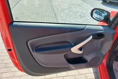 FORD KA 1.2 Champions Flame metalic Editon +Vez.Szervízkönyv +2X-s GARANCIA !!