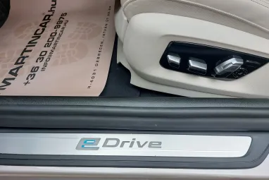 BMW 5-ÖS SOROZAT 530e xDrive (Automata) Individual Kaschmir Silver +Magyar +1.Tulajdonos +Gyári GARANCIA !!