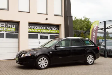 AUDI A4 Avant 2.0 PD TDI DPF SportLine +Brilliant Black +Igényes állapot +2X-s GARANCIA !!