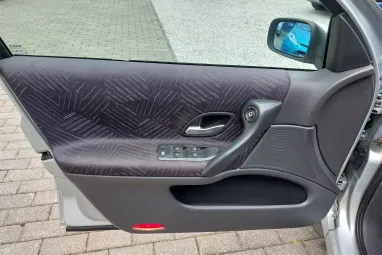 RENAULT LAGUNA 1.9 dCi Privilege ICE Silver Metál fényezés +Friss Műszaki Vizsga +2X-s Garancia !!