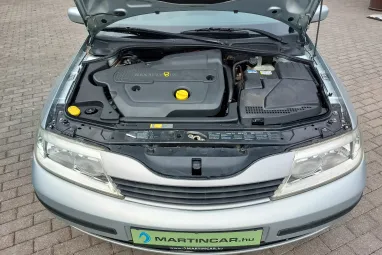 RENAULT LAGUNA 1.9 dCi Privilege ICE Silver Metál fényezés +Friss Műszaki Vizsga +2X-s Garancia !!