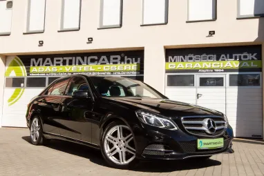 MERCEDES-BENZ E 220 CDI Avantgarde (Automata) Obsidian Black Metallic +Keveset futott +80e km!! +Mint az ÚJ! +2X-s GARANCIA !!