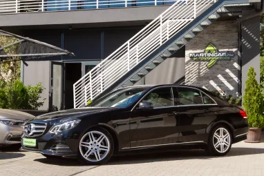 MERCEDES-BENZ E 220 CDI Avantgarde (Automata) Obsidian Black Metallic +Keveset futott +80e km!! +Mint az ÚJ! +2X-s GARANCIA !!