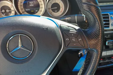 MERCEDES-BENZ E 220 CDI Avantgarde (Automata) Obsidian Black Metallic +Keveset futott +80e km!! +Mint az ÚJ! +2X-s GARANCIA !!