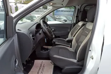 DACIA DOKKER 1.2 TCe Stepway Blanc Glacier Magyar 1. Tulajdonos +40e km! +Vez. Sz.könyv +2X-s GARANCIA !!