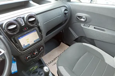 DACIA DOKKER 1.2 TCe Stepway Blanc Glacier Magyar 1. Tulajdonos +40e km! +Vez. Sz.könyv +2X-s GARANCIA !!
