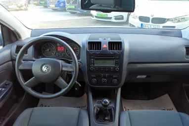 VOLKSWAGEN GOLF V 1.4 FSI Comfortline Reflex Silver Edition +Végig vez. szervizkönyv +Keveset futott +2X-s GARANCIA !!