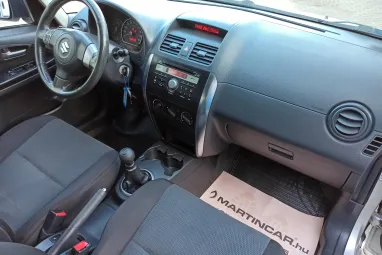 SUZUKI SX4 Sedan 1.6 GLX AC Silky Silver Metallic Edition +Keveset futott +2X-s GARANCIA !!