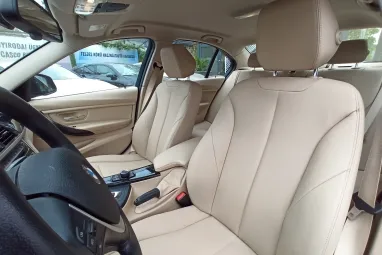 BMW 3-AS SOROZAT 318d Luxury (Automata) Black Sapphire Metalic +Magánszemély Tulajdonos +Eredeti Magyar Autó