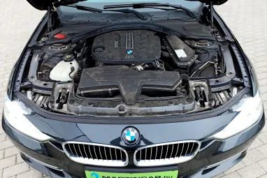 BMW 3-AS SOROZAT 318d Luxury (Automata) Black Sapphire Metalic +Magánszemély Tulajdonos +Eredeti Magyar Autó