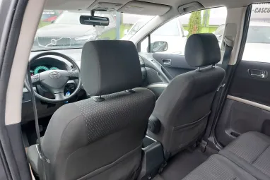 TOYOTA COROLLA VERSO 2.2 D-4D Fullmoon Végig Toyatában vez. Szervizkönyv + Friss Szervíz és Vizsga +2X-s GARANCIA !!