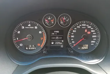 AUDI A3 1.4 TFSI Attraction SPORTBack Brilliant Black Pearl +1.Tulaj +Friss KPM Vizsga +Végig vez. Sz.Könyv!