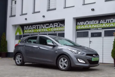 HYUNDAI I30 1.4i Life Steel Grey 2 Metallic +Első Tulajdonostól !! +120e km !! +2X-s GARANCIA !!