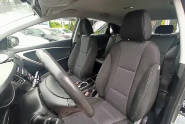 HYUNDAI I30 1.4i Life Steel Grey 2 Metallic +Első Tulajdonostól !! +120e km !! +2X-s GARANCIA !!