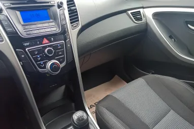 HYUNDAI I30 1.4i Life Steel Grey 2 Metallic +Első Tulajdonostól !! +120e km !! +2X-s GARANCIA !!