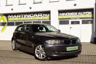 BMW 118d (Automata) Sparkling Graphite Metallic +Első Tulajdonostól! +2X-s GARANCIA !!