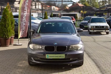 BMW 118d (Automata) Sparkling Graphite Metallic +Első Tulajdonostól! +2X-s GARANCIA !!