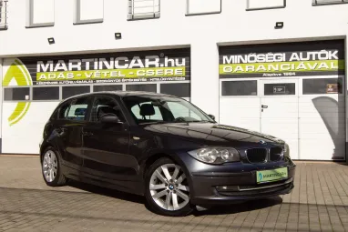 BMW 118d (Automata) Sparkling Graphite Metallic +Első Tulajdonostól! +2X-s GARANCIA !!