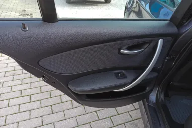 BMW 118d (Automata) Sparkling Graphite Metallic +Első Tulajdonostól! +2X-s GARANCIA !!