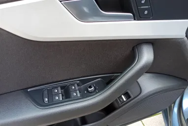 AUDI A4 Avant 2.0 TDI Design Quartz Gray Metallic +Első Tulajdonostól +Friss Műszakival +2X-s GARANCIA !!