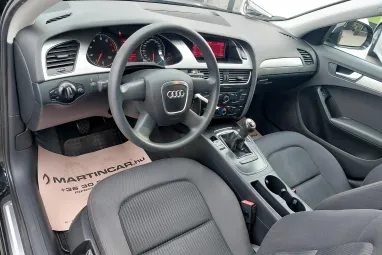 AUDI A4 Avant 1.8 T FSi Brilliant Black +Friss szerviz + Igényes Prémium állapot +2X-s Garancia !!