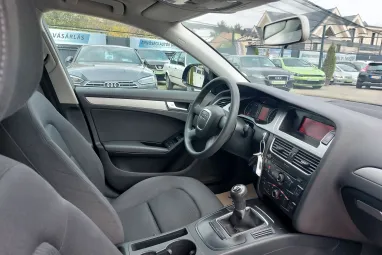 AUDI A4 Avant 1.8 T FSi Brilliant Black +Friss szerviz + Igényes Prémium állapot +2X-s Garancia !!