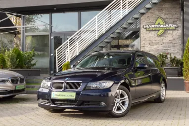 BMW 318d Touring Monaco Blau Metallic +Első Tulajdonostól +Friss Műszaki +2X-s GARANCIA !!