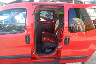 FIAT QUBO 1.4 8V Lounge Panorama +Exclusive Breakore RED + Mint az ÚJ +Friss Nagy Szervíz +2X-s GARANCIA !!