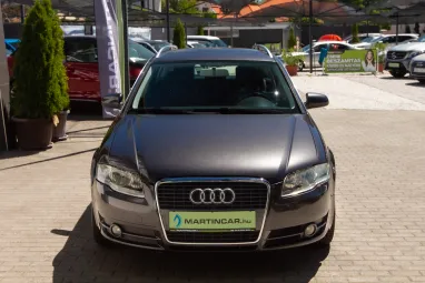 AUDI A4 Avant 2.0 PD TDI Multitronic Lava Grey Metallic +Első Tulajdonostól +Igényes állapot +2X-s GARANCIA !!