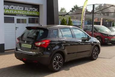 SUZUKI SX4 S-CROSS 1.6 GLX Cosmic Black Metalic +1.Tulajdonos +Friss műszaki +Keveset futott +2X-s GARANCIA !!