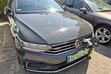 VOLKSWAGEN PASSAT VIII Variant 1.4 TSI GTE Plug-In-Hybrid DSG HIGHLINE Urano GRAY +Max Extra +Végig Gyári Szervizkönyv +2X-s GARANCIA !!