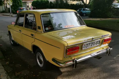 LADA 2103 Eladó az ikonikus OT 21-03 rendszámú Zsiguli 1500 Magán Gyűjteményből !!