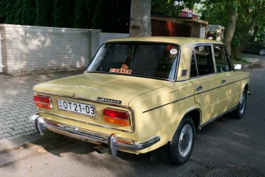 LADA 2103 Eladó az ikonikus OT 21-03 rendszámú Zsiguli 1500 Magán Gyűjteményből !!