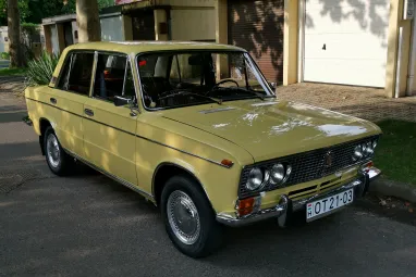 LADA 2103 Eladó az ikonikus OT 21-03 rendszámú Zsiguli 1500 Magán Gyűjteményből !!