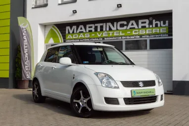 SUZUKI SWIFT 1.3 GLX CD AC Superior White +Magyar Autó +Sportos megjelenés +2X-s GARANCIA !!