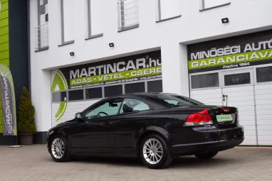 VOLVO C70 2.0 D Kinetic Sport Sapphire Black Edition +Első Tulajdonos +Prémium állapot +2X-s Garancia !!