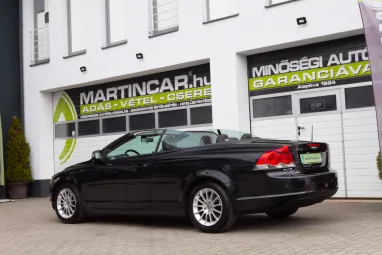 VOLVO C70 2.0 D Kinetic Sport Sapphire Black Edition +Első Tulajdonos +Prémium állapot +2X-s Garancia !!