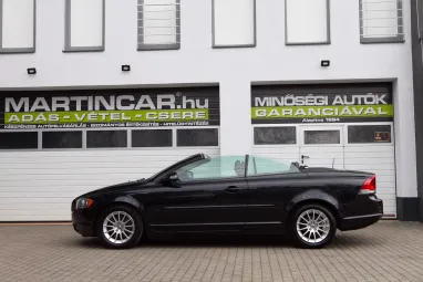VOLVO C70 2.0 D Kinetic Sport Sapphire Black Edition +Első Tulajdonos +Prémium állapot +2X-s Garancia !!