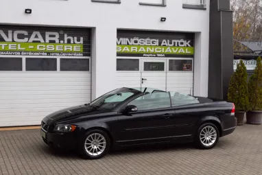 VOLVO C70 2.0 D Kinetic Sport Sapphire Black Edition +Első Tulajdonos +Prémium állapot +2X-s Garancia !!