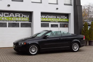 VOLVO C70 2.0 D Kinetic Sport Sapphire Black Edition +Első Tulajdonos +Prémium állapot +2X-s Garancia !!