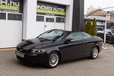 VOLVO C70 2.0 D Kinetic Sport Sapphire Black Edition +Első Tulajdonos +Prémium állapot +2X-s Garancia !!