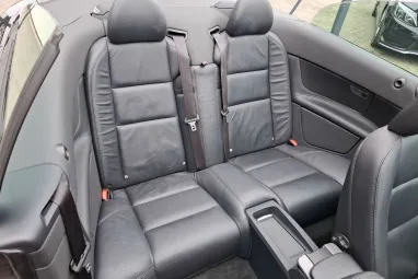 VOLVO C70 2.0 D Kinetic Sport Sapphire Black Edition +Első Tulajdonos +Prémium állapot +2X-s Garancia !!